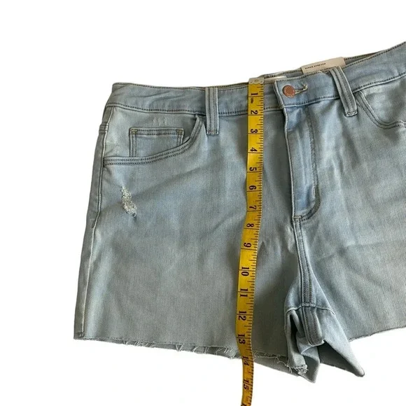 Universal Thread Vintage Super Stretch Denim Jean Midi Shorts Light Wash Size 14 - Picture 7 of 8